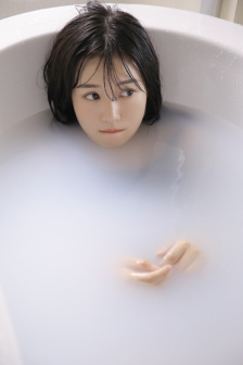 陈思诚把佟丽娅进贡给谁